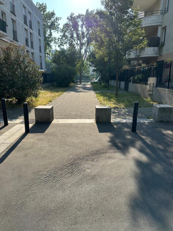 Uta House La Plaine Apartment แซงต์-เดอนี ภายนอก รูปภาพ